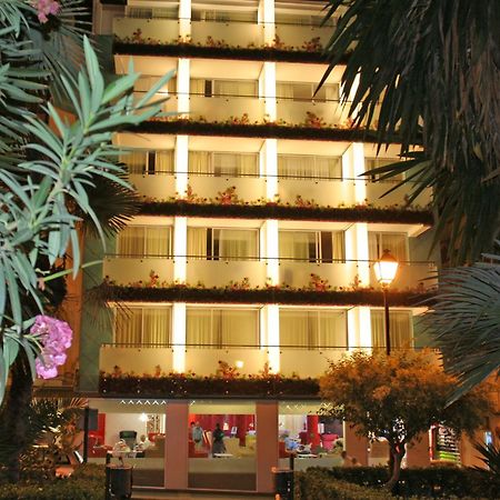 Hotel Oasis Plaza Бенидорм Экстерьер фото