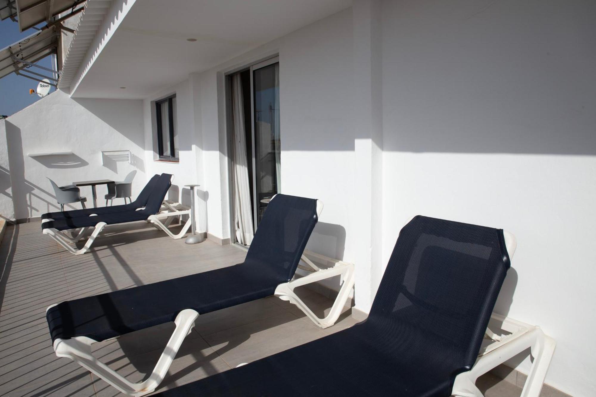 Hotel Oasis Plaza Бенидорм Экстерьер фото