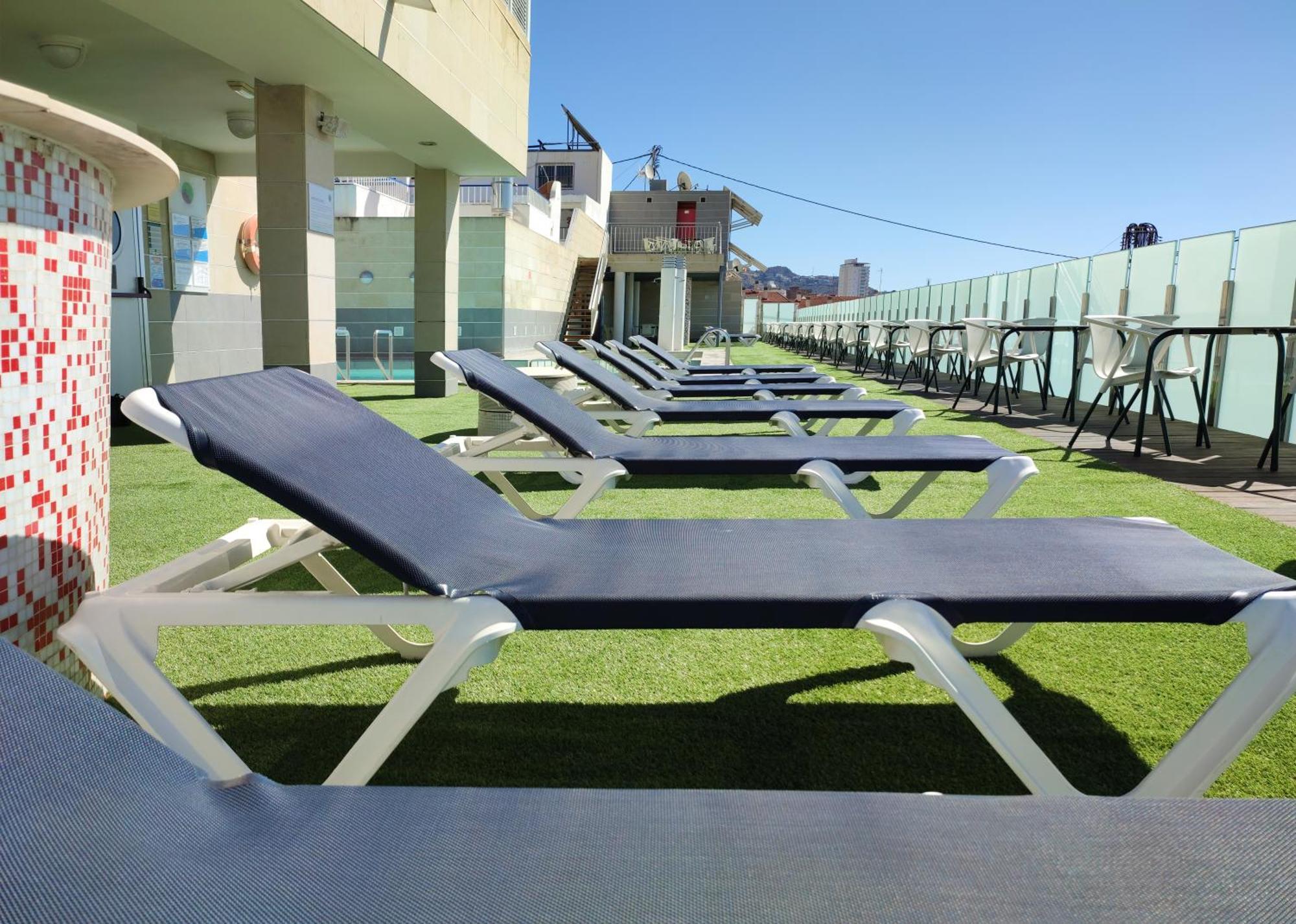 Hotel Oasis Plaza Бенидорм Экстерьер фото